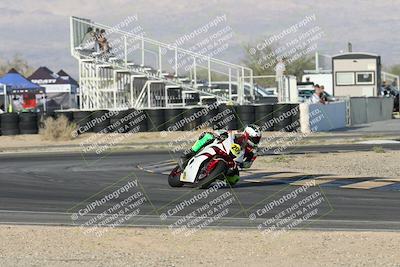 media/Nov-02-2025-CVMA (Sun) [[337aff29ab]]/Race 17-Amateur Supersport Middleweight/